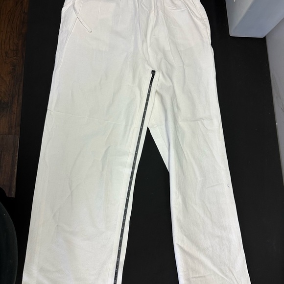 White Casual capri pants size S.  <<<<57>>>>> - Picture 8 of 8